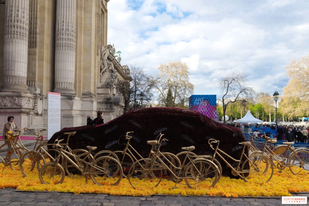 Сюрреализм без границ: как Патрик Ван дер Эльст создает новые вселенные